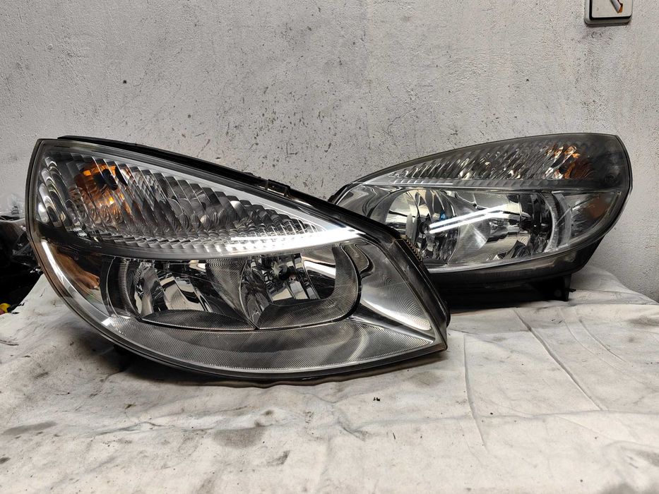 Оригинални фарове Рено Сценик  Renault Scenic