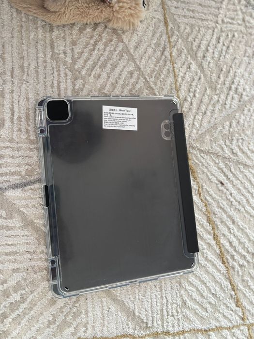 Husa neagră iPad Air 13 inch (M3)