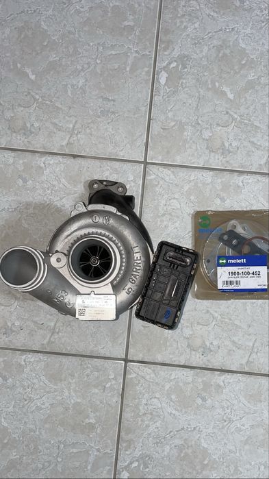 Turbo/Turbina MERCEDES ML 320 CDI W164 - cu kit de garnituri