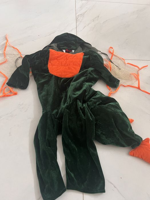 Костюм динозаврика