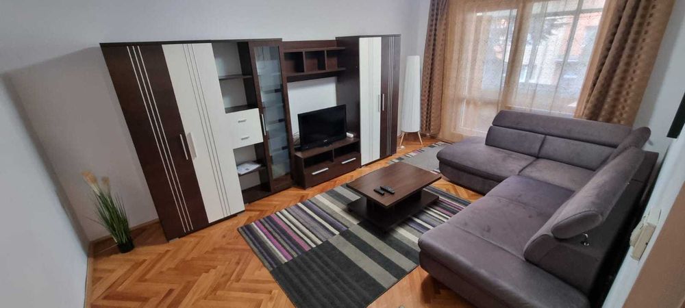 Inchiriez apartament cu 2 camere mobilat/utilat