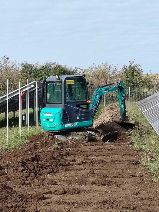 Inchiriere miniexcavator incarcator foreza hidraulica