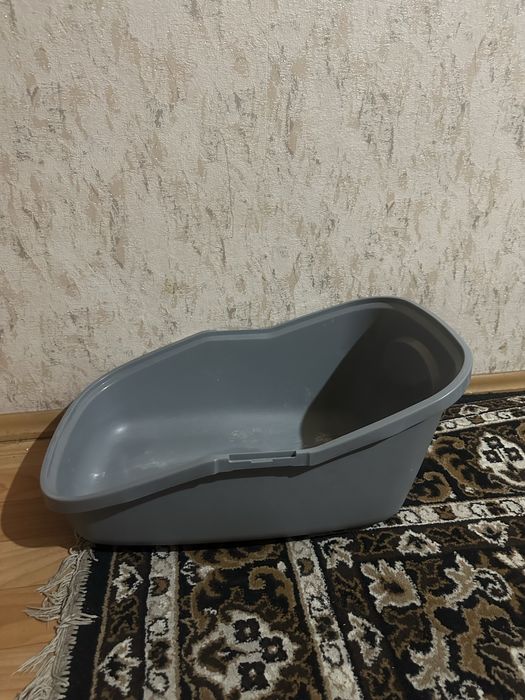 Продам латок для кошек