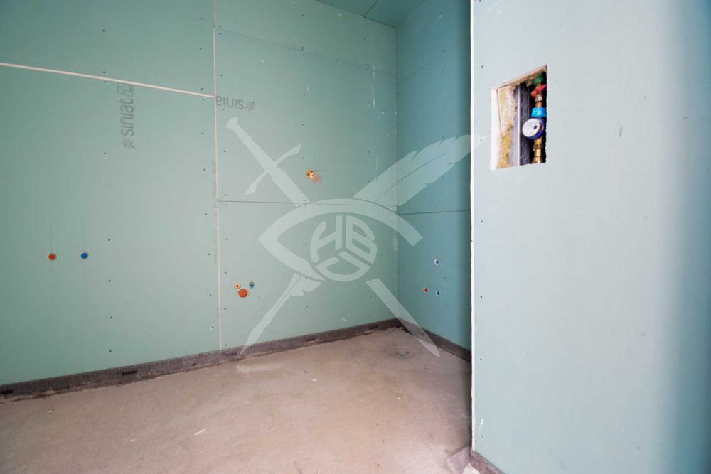 Многостаен апартамент в кв. Кръстова вада № 572-19001