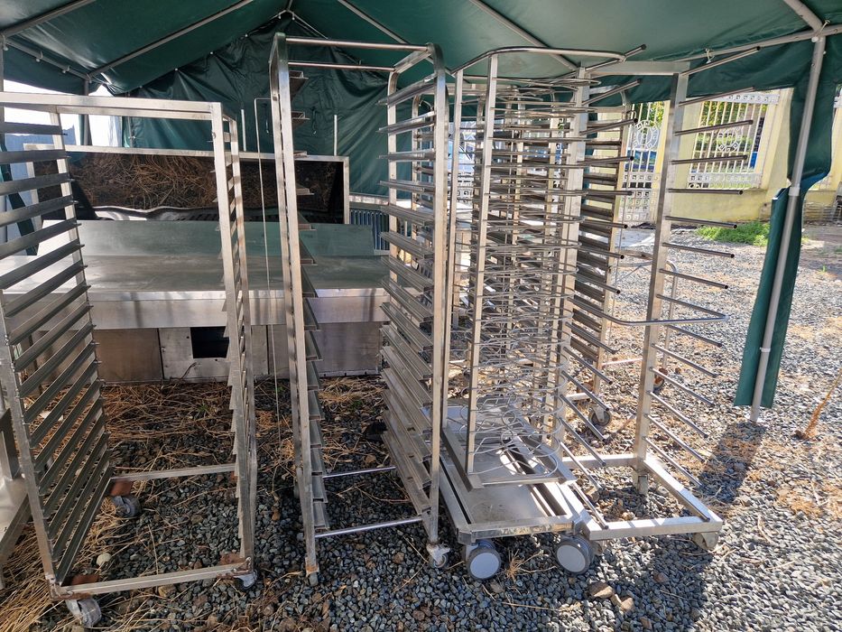 Carucior tavi sau  farfurii, Masa inox gros, cu rafturi inox