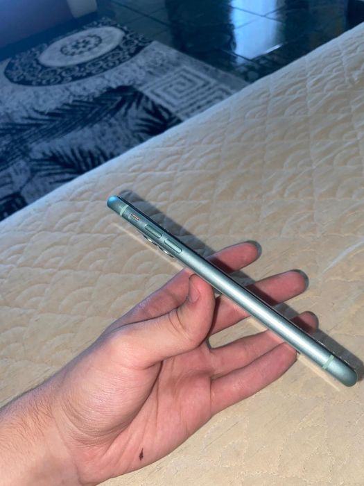 iPhone 11 verde 64Gb