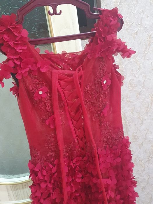 Vecherni kòylak sotiladi.