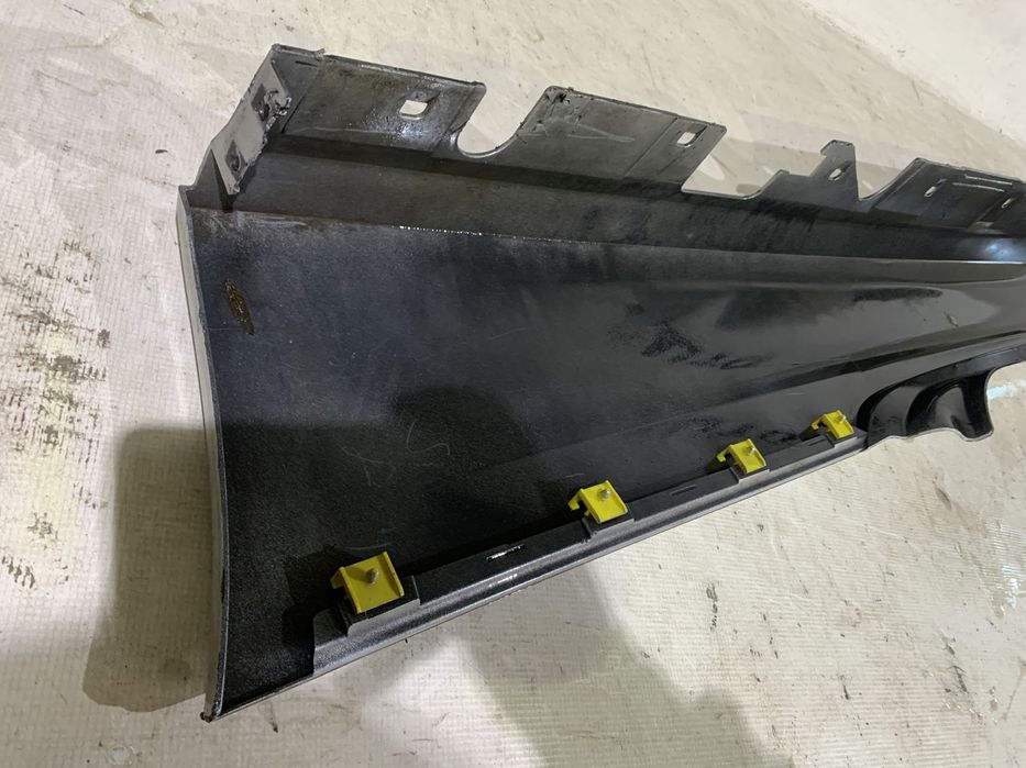 Prag dreapta BMW Seria 3 Coupe, Cabrio E92, E93, 2006, 2007, 2008, 2009, cod origine OE 51777130874.