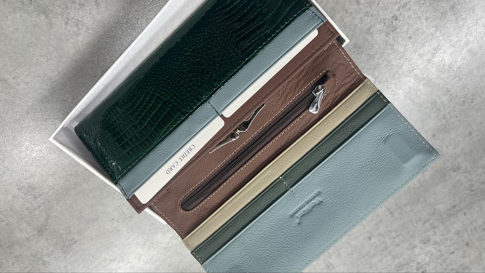 Кошелек из натуральной кожи