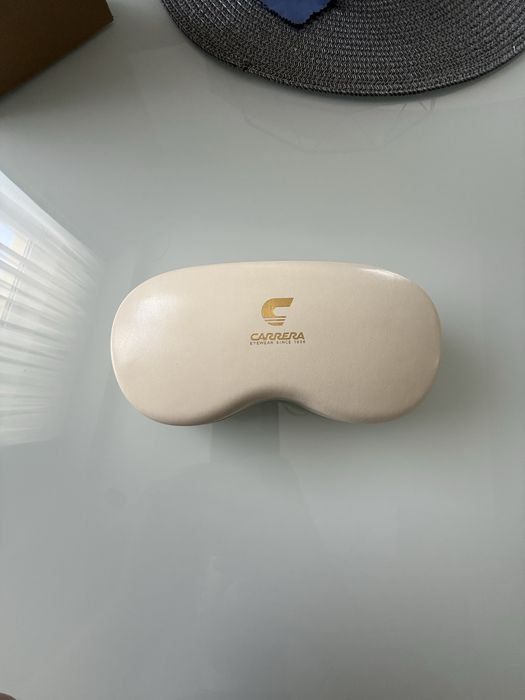Слънчеви очила Carrera