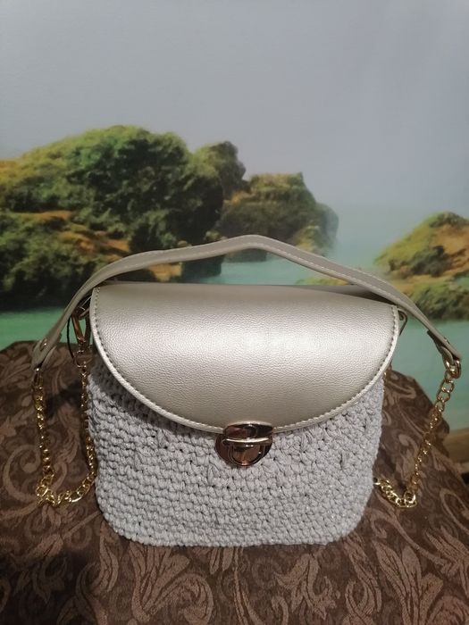 Ръчно направено бижу