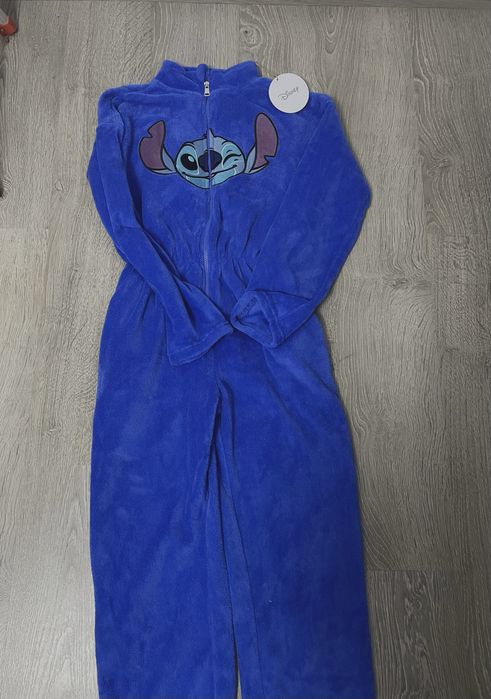 Pijama intreaga noua