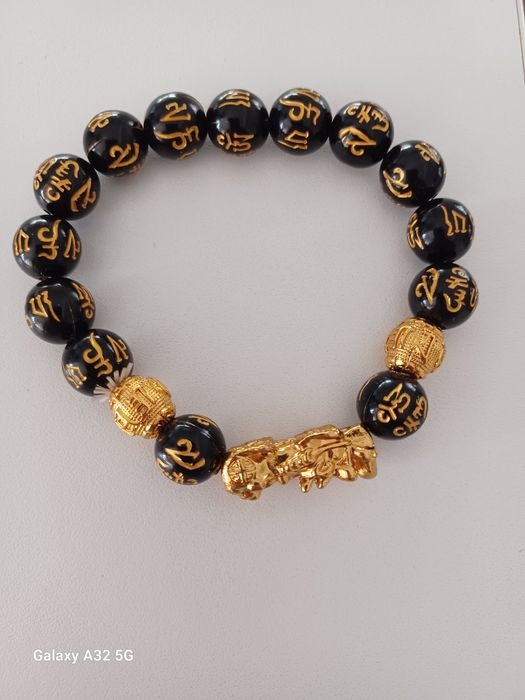 Vând Brățară și calendar