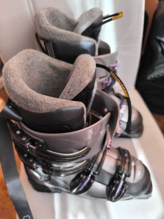 Ски обувки  Rosignol 25,5 2бр. Solomon 1 бр. 24