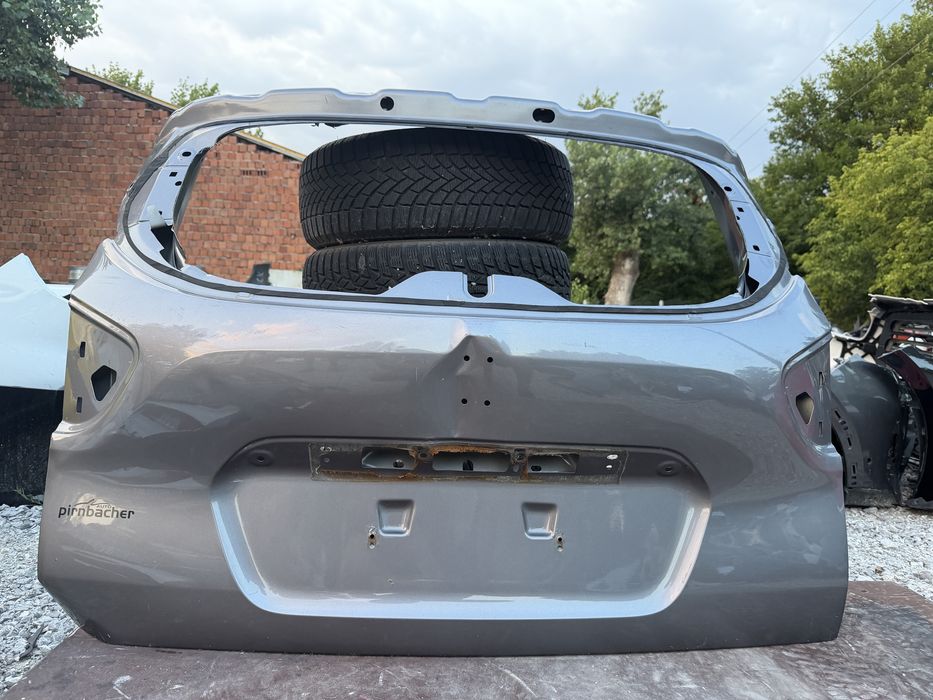 Капак Renault Capture 2013 год.-
