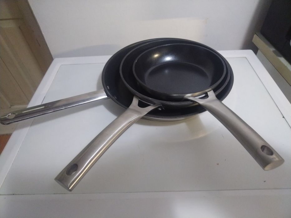Комплект сет от 3 броя тигана.