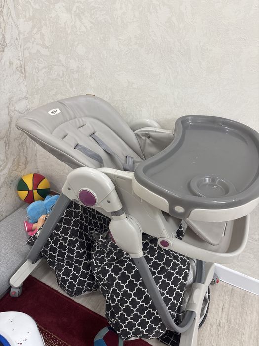 Стульчик для кормления текнум