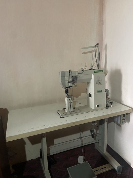 Закатовка тикув машинаси срочно сотилади