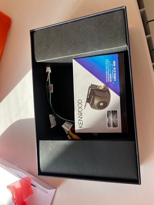 Продам магнитолу