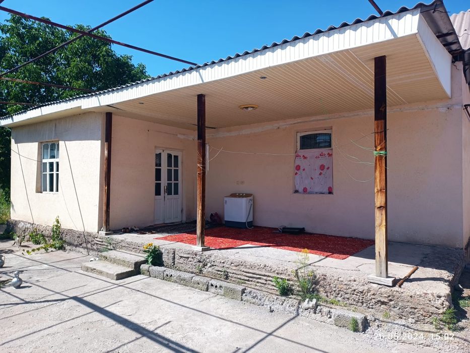 Ховли сотилади 8соток