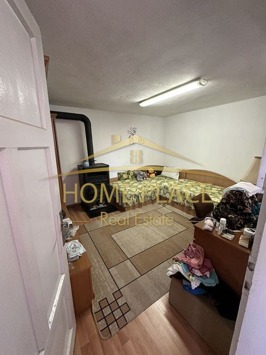 Къща с панорамна гледка в м-ст Боровец ЮГ