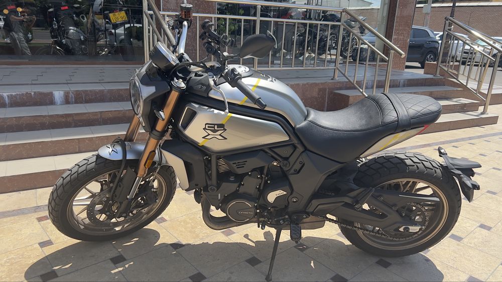 Продается SFMOTO 700 CLX. Имеется рассрочка