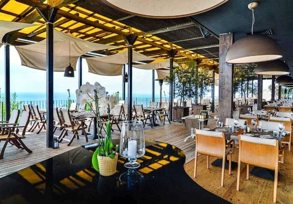 Продава се Тристаен апартамент в с. Топола, Област Добрич - 134 кв.м за 859 €/кв.м - Снимка #20