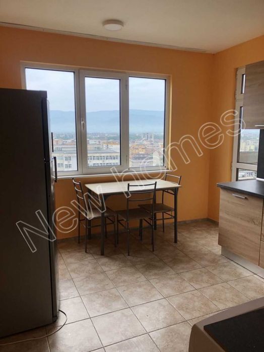 Продава се Двустаен апартамент в Пловдив, Христо Смирненски - 70 кв.м за 1200 €/кв.м - Снимка #1