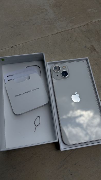 Iphone 13; 128GB; бял
