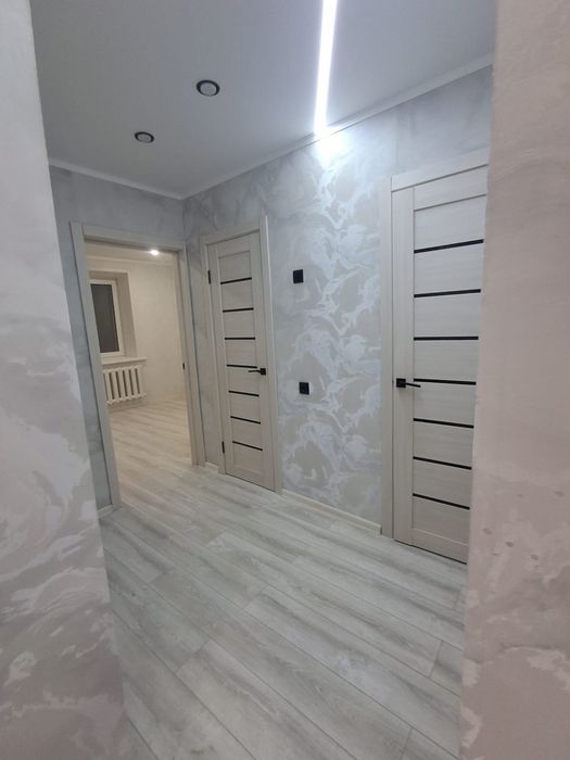 Продам 2к в центре р-н Достык Молл 3/5