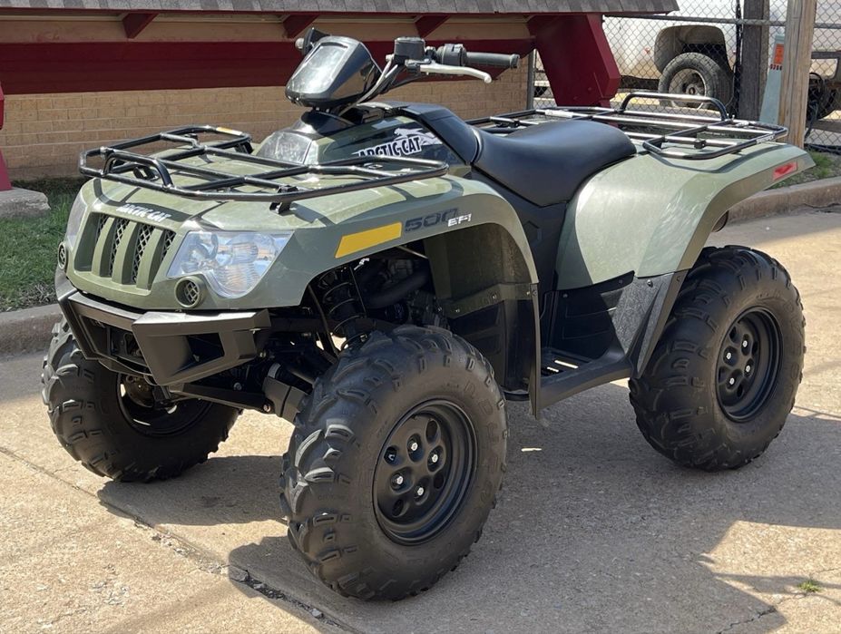 ATV Arctic cat 500 4x4 ( motorizare suzuki)