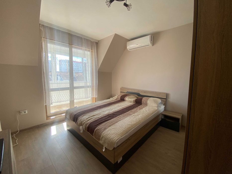 Дава се под наем Четиристаен апартамент в Варна, Лятно кино Тракия - 100 кв.м за 612 € - Снимка #3