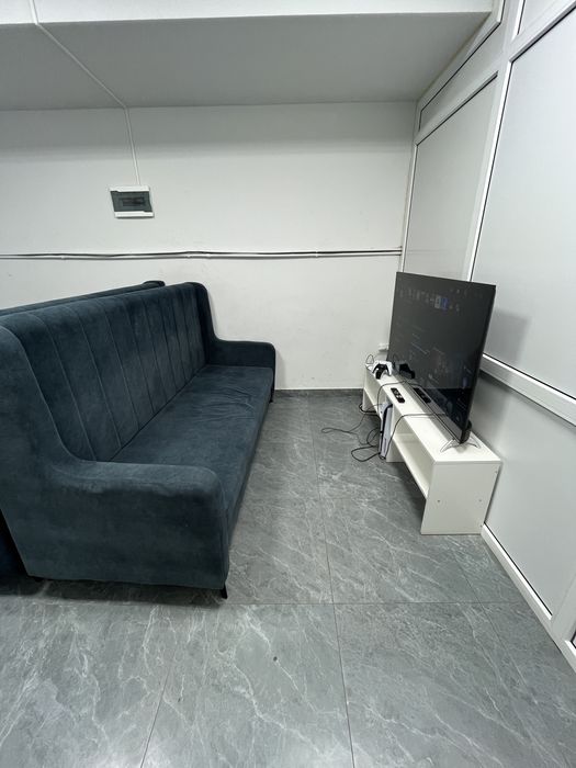 Продам PS5 в отличном состояние