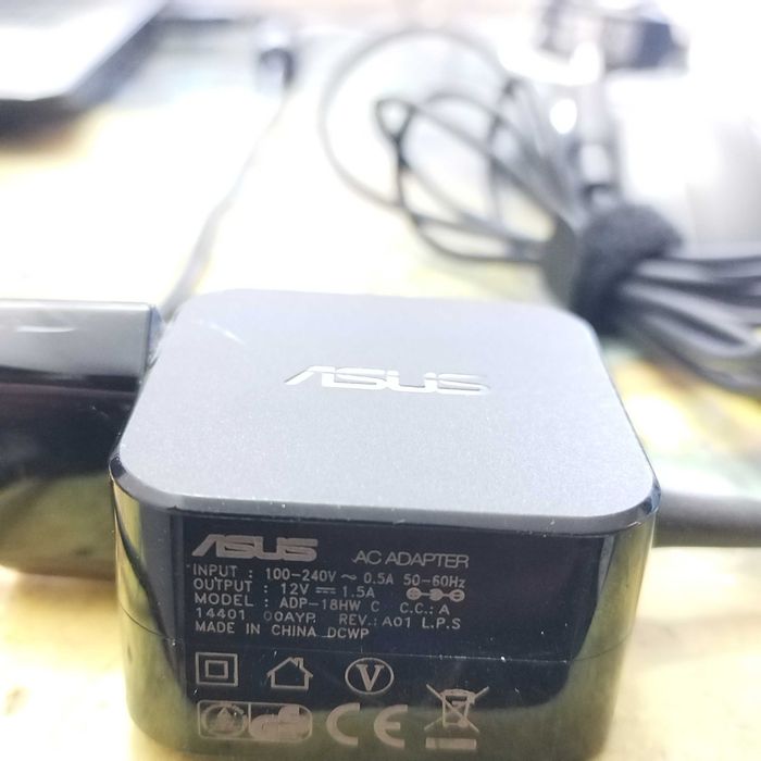 Incarcator Asus 12V 1.5A ADP 18HW C