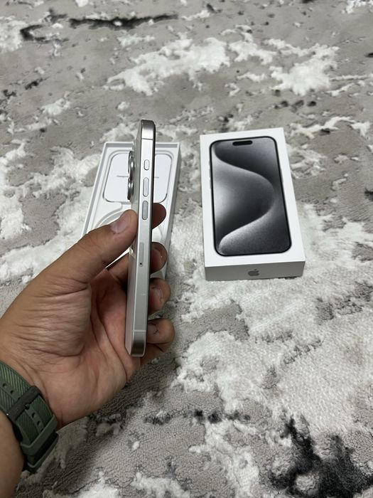 IPhone 15 Pro 256 gb