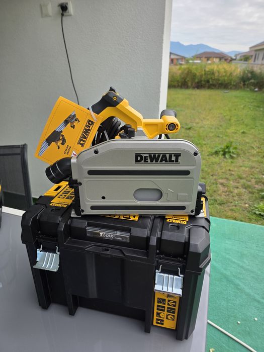 Fierastrau circular Dewalt DWS-520
