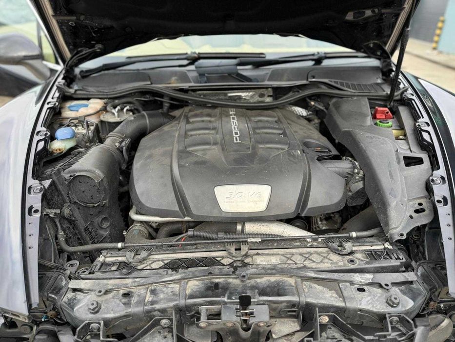 Cutie viteze Porsche Cayenne 7P 3.0 D 2013 NAD