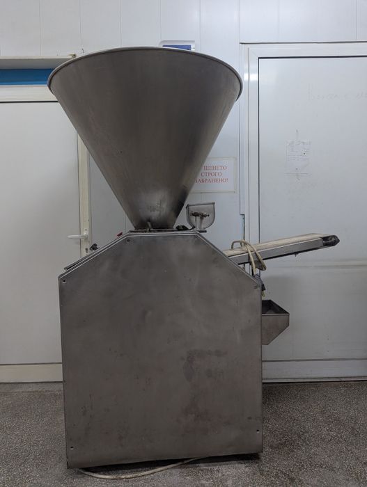 Тестоделител 350г - 900г