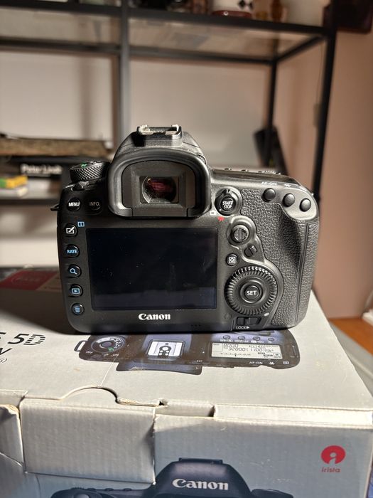 Canon 5D mark IV impecabil