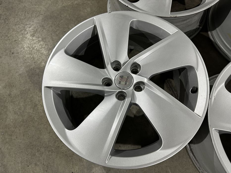 4бр. ОТЛИЧНИ 17” ОРИГИНАЛНИ Джанти 5х100 за -SEAT/AUDI/VW/SKODA/VAG- 7Jx17H2, ET46