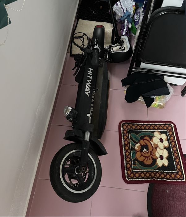 Trotineta electrica 3 viteze până la 50 km\h în stare foarte bună.