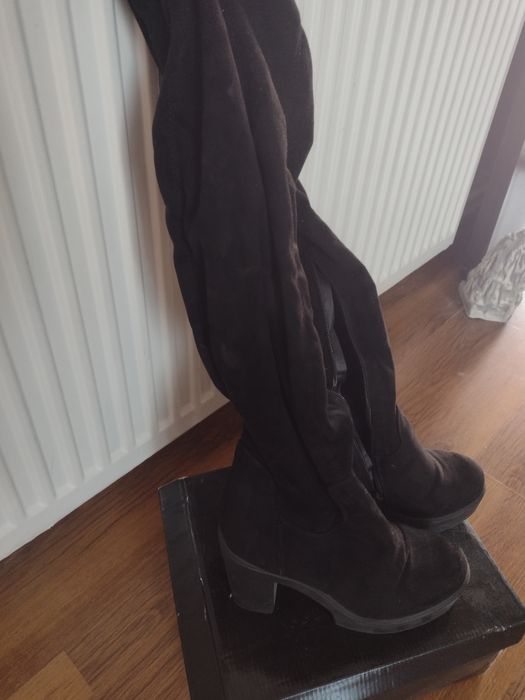 Haine și încălțăminte dama o singura data purtate