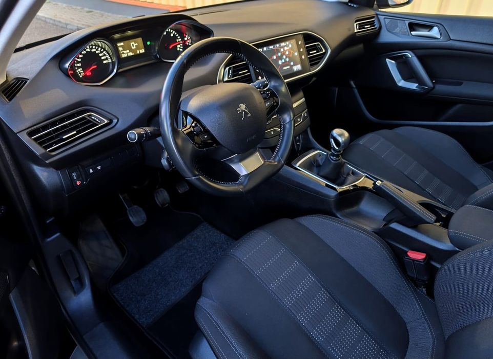 Peugeot 308 // 1.6 HDI // 2015 // 120 C.p // EURO 6 //