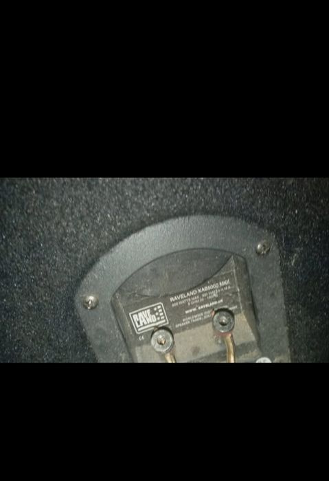 Vand sau schimb subwoofer cu stație