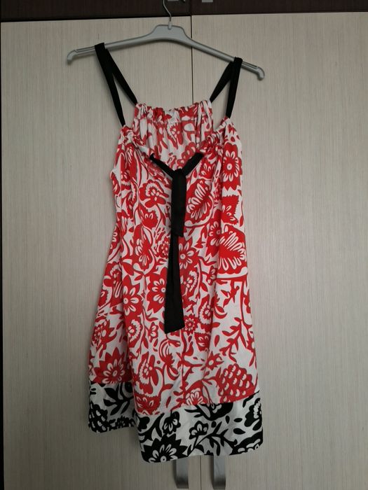 Top cu decolteu halterneck