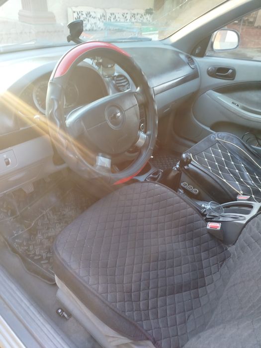 Шевролет лакести