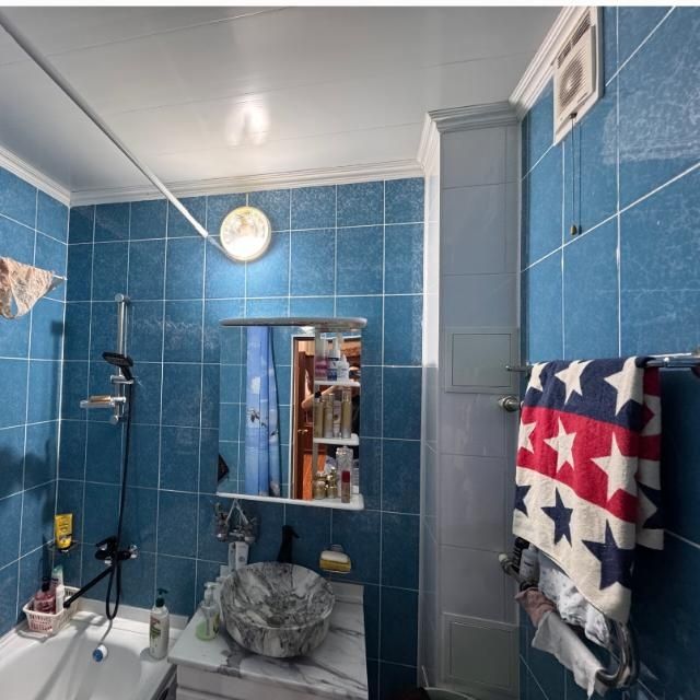 Продам 3х квартиру срочно.