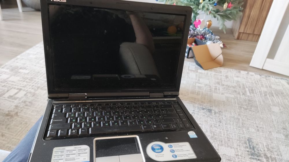 Ноутбук Asus на запчасти