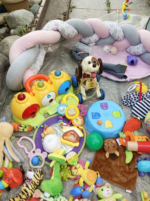 Игрушки, погремушки для малыша