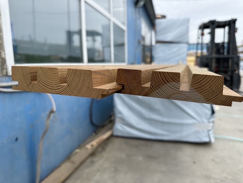 Riflaj lambriu termotratat Pin Nordic - Estonia! In stoc!